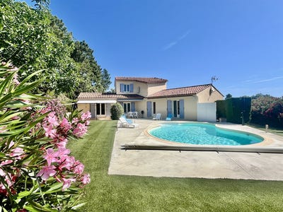 /international/fr/saint-julien-de-peyrolas-languedoc-roussillon-310108791259/?lang=th