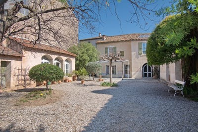 /international/fr/saint-andre-de-sangonis-languedoc-roussillon-310107642426/