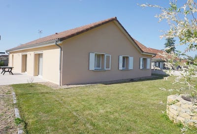 /international/fr/paray-le-monial-burgundy-310108996254/?lang=zh-tw
