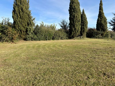 /international/fr/uzes-languedoc-roussillon-310105422244/