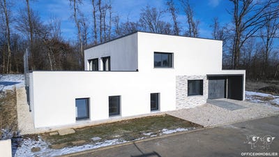 /international/fr/geneuille-franche-comte-310107888501/