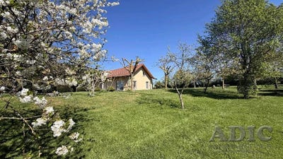 /international/fr/plailly-picardie-310108315353/