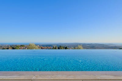 /international/fr/chateauneuf-grasse-hh-15568002-chateauneuf-grasse-provence-alpes-cote-d-azur-310100955544/