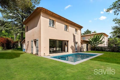 /international/fr/saint-vallier-de-thiey-provence-alpes-cote-d-azur-310101277318/?lang=zh-cn