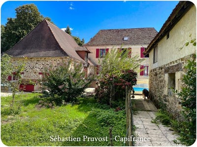 /international/fr/thiviers-aquitaine-310106574611/