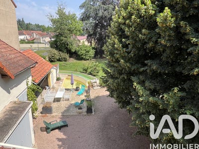 /international/fr/lapalisse-auvergne-310103607848/