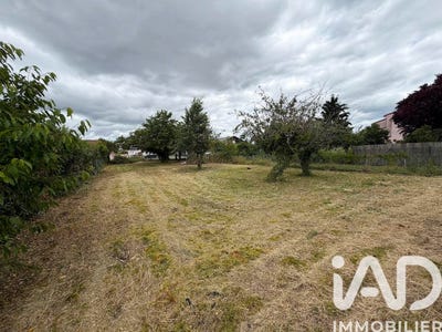 /international/fr/saint-bonnet-pres-riom-auvergne-310108245859/