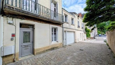 /international/fr/chinon-centre-val-de-loire-310107864090/