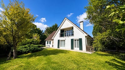 /international/fr/villecresnes-ile-de-france-310119574151/