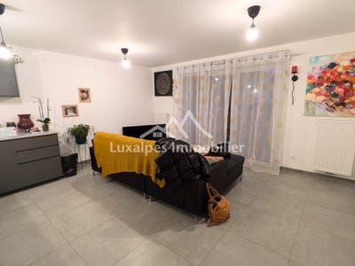 /international/fr/thones-rhone-310108592672/