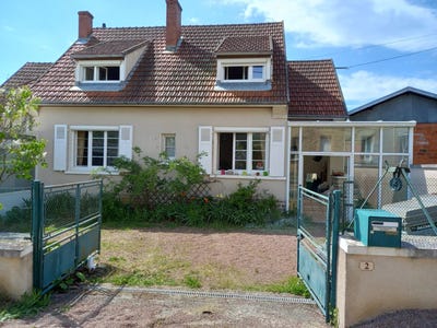 /international/fr/arnay-le-duc-burgundy-120088734766/