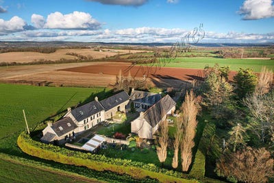 /international/fr/locronan-brittany-120096536901/