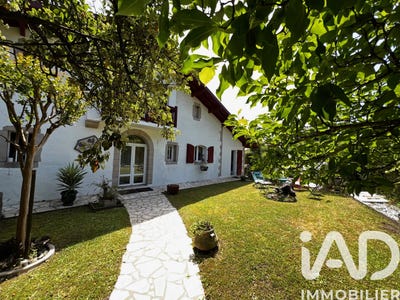 /international/fr/ustaritz-aquitaine-310108101519/