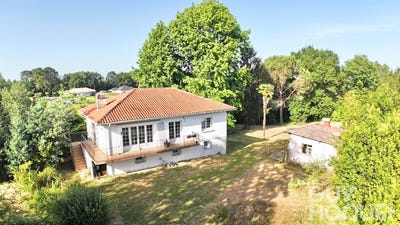 /international/fr/orthez-aquitaine-310108866828/