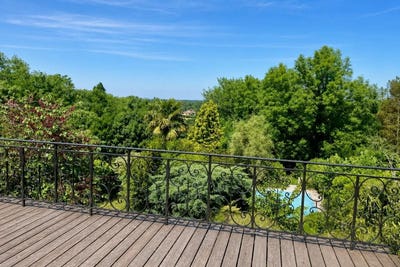 /international/fr/le-houga-midi-pyrenees-310108429767/