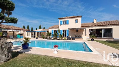 /international/fr/pia-corsica-310100541349/?lang=zh-tw