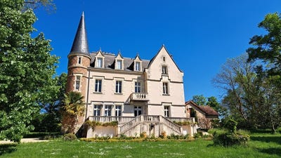 /international/fr/fleuriel-auvergne-310100239013/