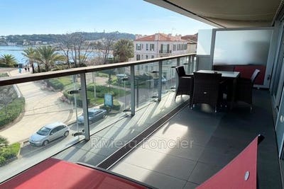 /international/fr/antibes-provence-alpes-cote-d-azur-310108530843/