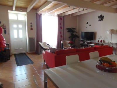 /international/fr/chenac-saint-seurin-d-uzet-charente-310096674111/