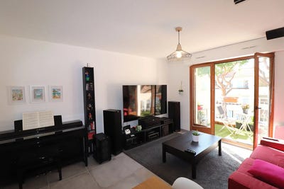 /international/fr/saint-cyr-sur-mer-provence-alpes-cote-d-azur-310100521576/
