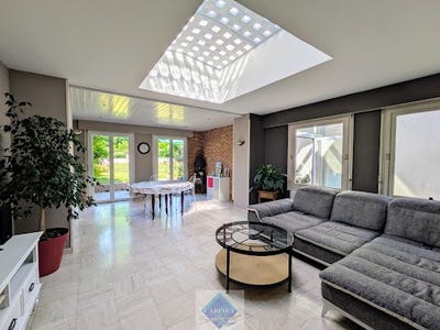 /international/fr/abbeville-picardie-310100932918/