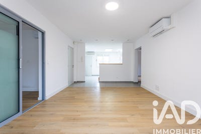 /international/fr/villeneuve-les-avignon-languedoc-roussillon-310106404352/