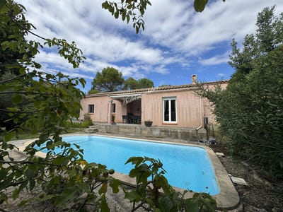 /international/fr/limoux-languedoc-roussillon-310102588784/