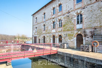 /international/fr/montreuil-sur-maine-pays-de-la-loire-310109428922/