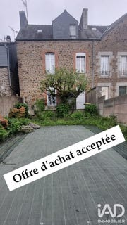 /international/fr/fougeres-brittany-310108369026/?lang=th