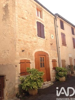 /international/fr/saint-gengoux-le-national-burgundy-310100670466/