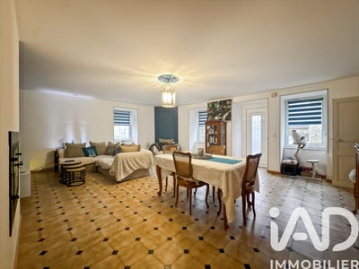 /international/fr/vaiges-pays-de-la-loire-310105337349/