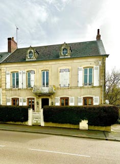 /international/fr/guerigny-centre-val-de-loire-310104990823/