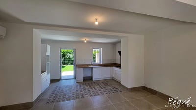 /international/fr/leguevin-midi-pyrenees-310108315435/