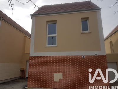 /international/fr/compiegne-picardie-310108834031/