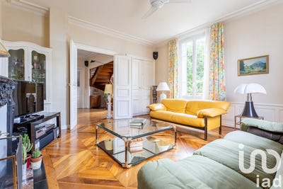 /international/fr/saint-beauzire-auvergne-310102844766/