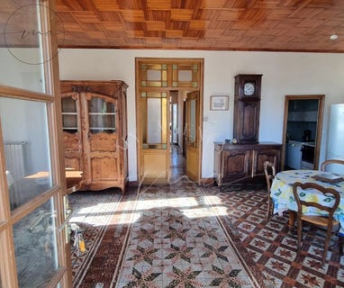 /international/fr/caux-languedoc-roussillon-310103517296/