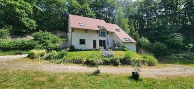 /international/fr/sainte-mesme-ile-de-france-310108928041/