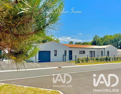 /international/fr/les-mathes-auvergne-310103608737/