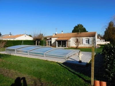 /international/fr/guitinieres-charente-310100386505/