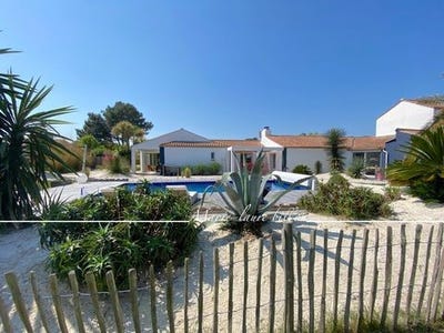 /international/fr/st-hilaire-de-riez-pays-de-la-loire-310099949346/