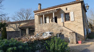 /international/fr/saint-antonin-noble-val-midi-pyrenees-310106115697/