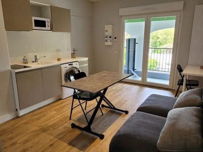 /international/fr/pessac-aquitaine-310106138081/