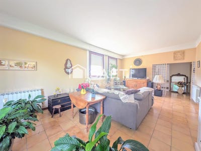 /international/fr/cabannes-provence-alpes-cote-d-azur-310101514929/?lang=pt