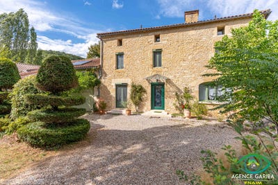 /international/fr/saint-front-sur-lemance-aquitaine-310102275528/