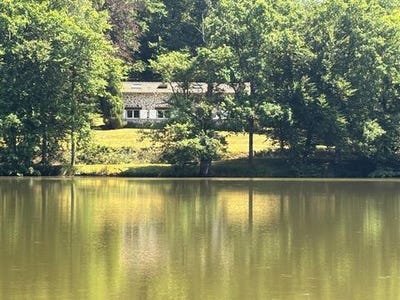 /international/fr/st-leonard-de-noblat-limousin-310100460743/