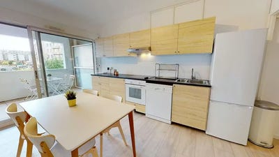 /international/fr/rue-de-la-madeleine-lyon-rhone-310105205457/
