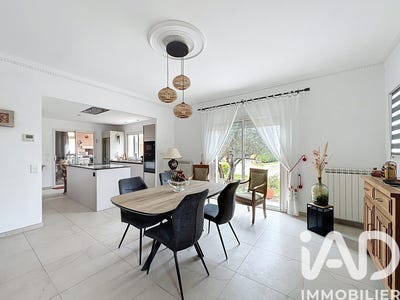 /international/fr/argens-minervois-languedoc-roussillon-310106406441/