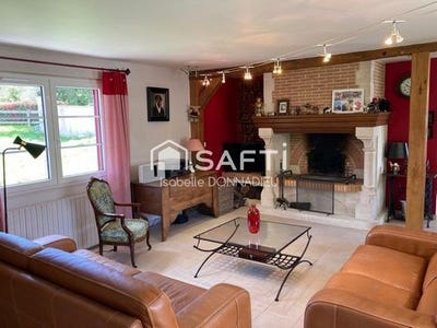 /international/fr/grand-bourgtheroulde-upper-normandy-120097557118/?lang=en