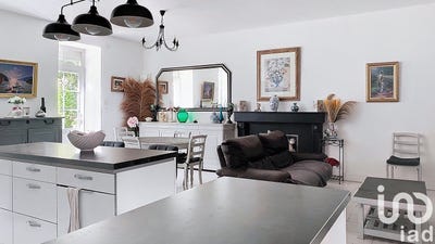 /international/fr/ardillieres-charente-310100542229/