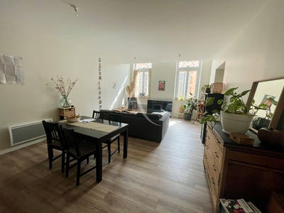 /international/fr/l-isle-jourdain-charente-310108939169/